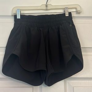 Lululemon size 4 Black shorts